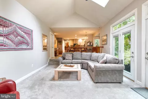 1141 Charing Cross Dr, Crofton, MD 21114 photo 17