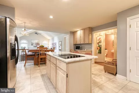 1141 Charing Cross Dr, Crofton, MD 21114 photo 11
