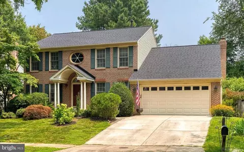 1141 Charing Cross Dr, Crofton, MD 21114 photo 2