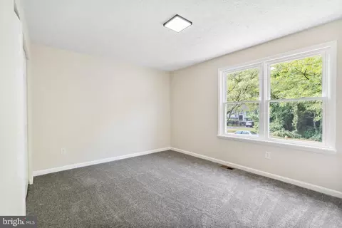 321 Nature Walk Ln, Pasadena, MD 21122 photo 19
