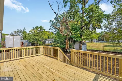 321 Nature Walk Ln, Pasadena, MD 21122 photo 43