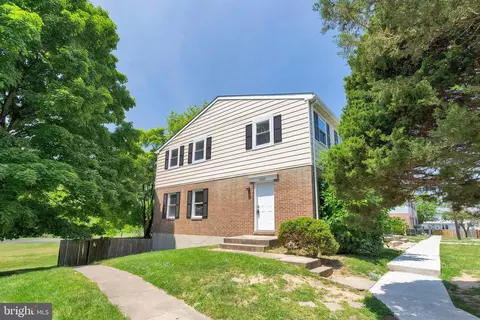 8221 Tomlinson Ct, Severn, MD 21144