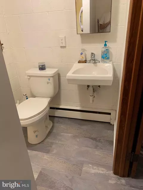 8484 Virginia Ave, Pasadena, MD 21122 photo 19