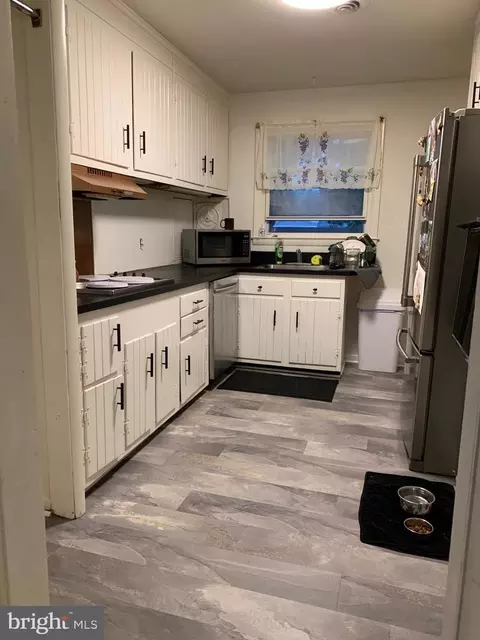 8484 Virginia Ave, Pasadena, MD 21122 photo 14