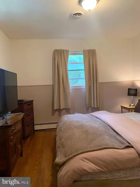 8484 Virginia Ave, Pasadena, MD 21122 photo 21