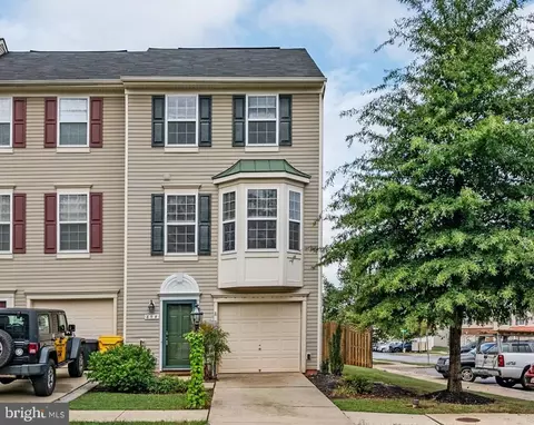 808 Croggan Cres, Glen Burnie, MD 21060