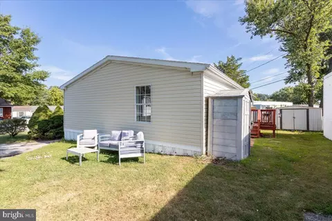 97 Chesapeake Mobil Ct, Hanover, MD 21076 photo 4