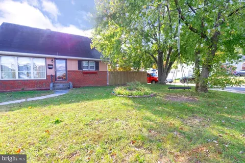 107 Baylor Rd, Glen Burnie, MD 21061