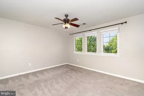 7273 Mockingbird Cir, Glen Burnie, MD 21060 photo 12