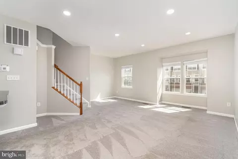 7273 Mockingbird Cir, Glen Burnie, MD 21060 photo 4