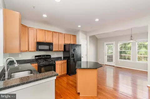 7273 Mockingbird Cir, Glen Burnie, MD 21060 photo 7