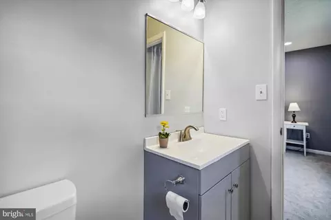 7825 Elberta Dr, Severn, MD 21144 photo 23