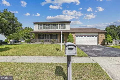 7825 Elberta Dr, Severn, MD 21144