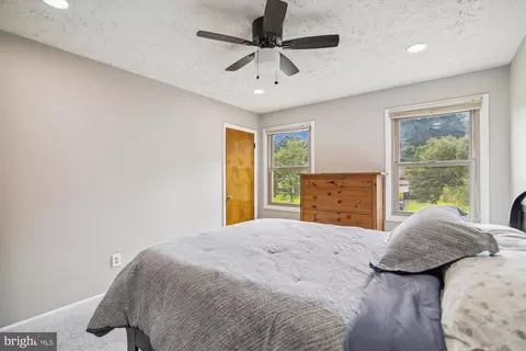 7825 Elberta Dr, Severn, MD 21144 photo 31