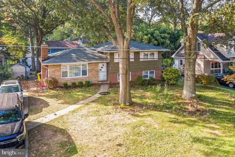 975 Dogwood Tree Dr, Annapolis, MD 21409