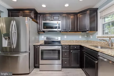 3490 Marble Arch Dr, Pasadena, MD 21122