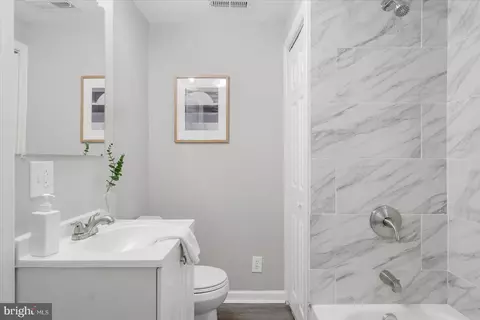 8166 Forest Glen Dr, Pasadena, MD 21122 photo 18