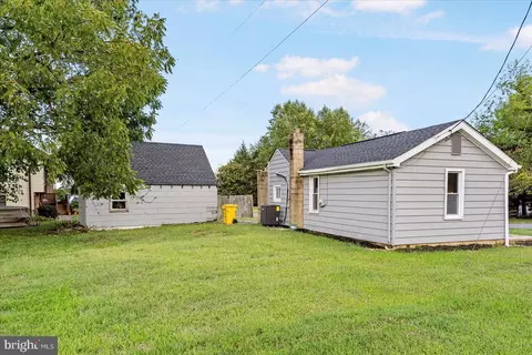8166 Forest Glen Dr, Pasadena, MD 21122 photo 26