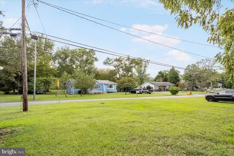 8166 Forest Glen Dr, Pasadena, MD 21122 photo 31