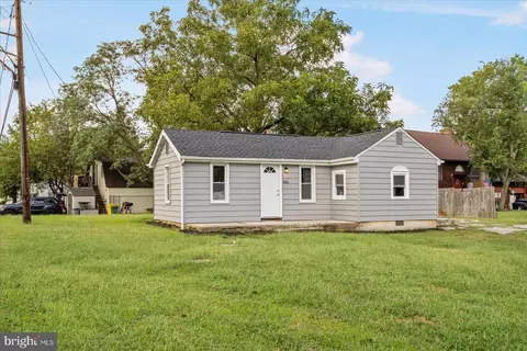 8166 Forest Glen Dr, Pasadena, MD 21122 photo 23