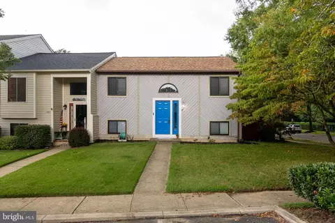 552 Greenblades Ct, Arnold, MD 21012