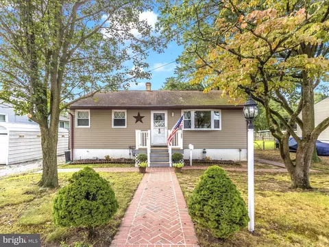 501 Kent Cir, Glen Burnie, MD 21060