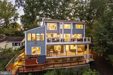 1505 Circle Dr, Annapolis, MD 21409