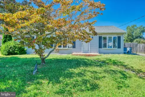 8384 Lockwood Rd, Pasadena, MD 21122 photo 20
