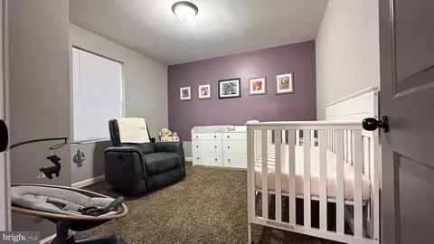 303 Green Dr, Pasadena, MD 21122 photo 13