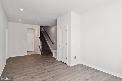 8015 Clovis Way, Hanover, MD 21076 photo 20