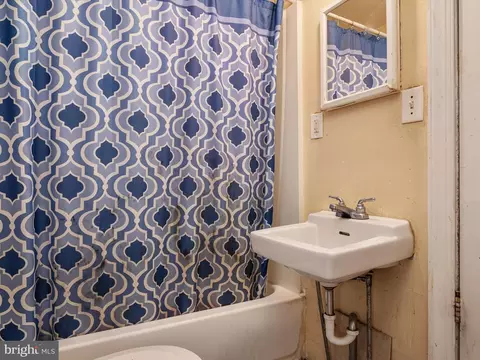 56 Pleasant St, Annapolis, MD 21401 photo 9