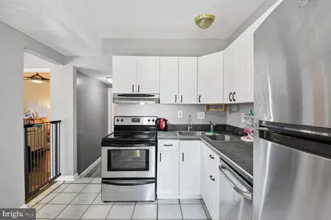3516 Oak Dr, Edgewater, MD 21037 photo 12