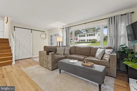 114 Simms Dr, Annapolis, MD 21401 photo 6