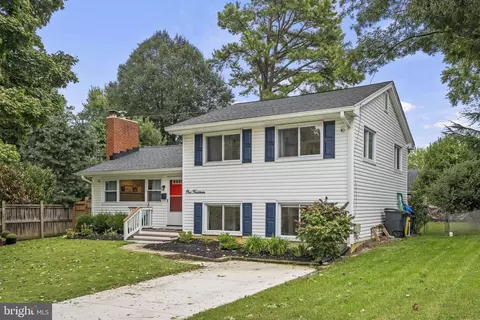 114 Simms Dr, Annapolis, MD 21401