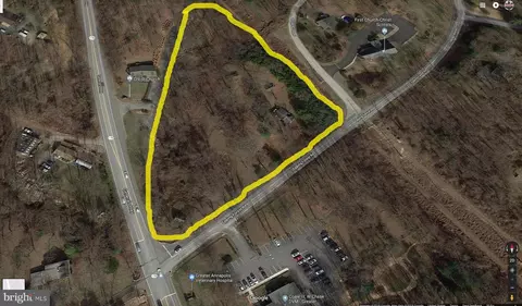 1082 Epping Forest Rd, Annapolis, MD 21401