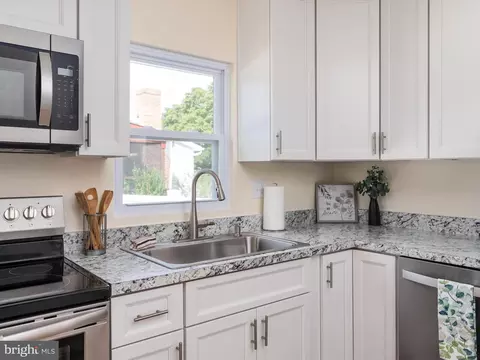 3356 Crumpton S, Laurel, MD 20724 photo 10