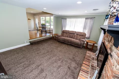 117 Valley View Ave, Edgewater, MD 21037 photo 4