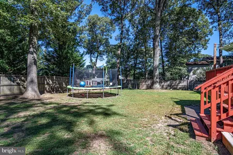 447 Royal Beach Rd, Pasadena, MD 21122 photo 36