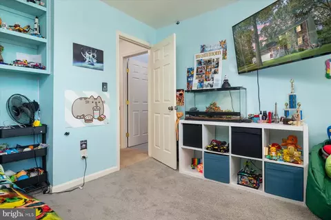447 Royal Beach Rd, Pasadena, MD 21122 photo 26