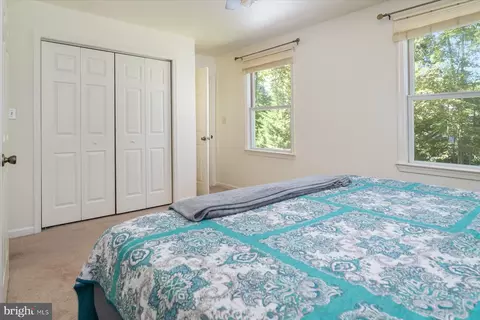447 Royal Beach Rd, Pasadena, MD 21122 photo 20