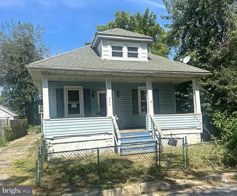 220 Doris Ave, Baltimore Highlands, MD 21225