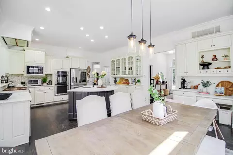 3524 Old Trail Rd, Edgewater, MD 21037 photo 9