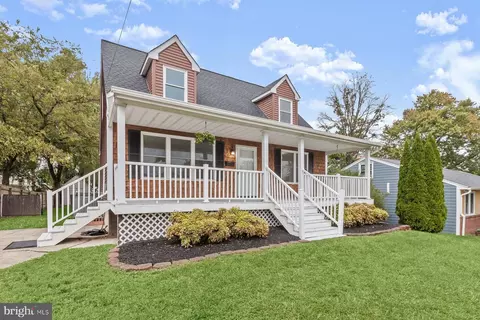 706 Wooddale Rd, Linthicum Heights, MD 21090