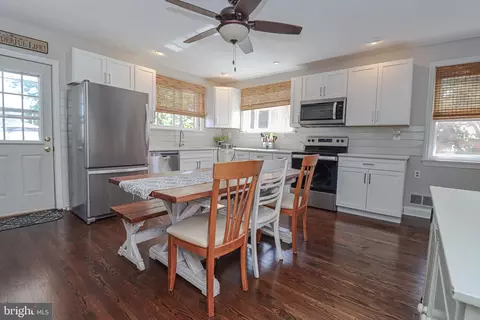 159 Meadow Rd, Pasadena, MD 21122 photo 10
