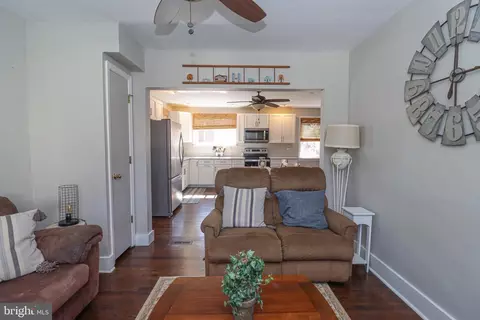 159 Meadow Rd, Pasadena, MD 21122 photo 16