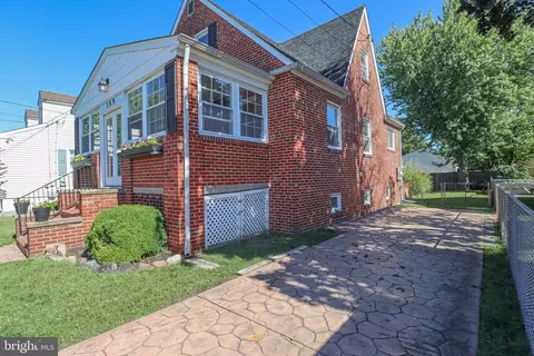 159 Meadow Rd, Pasadena, MD 21122 photo 51