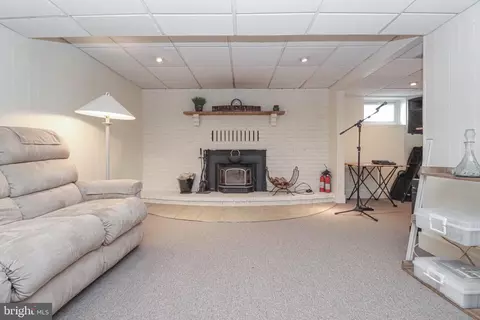 159 Meadow Rd, Pasadena, MD 21122 photo 30
