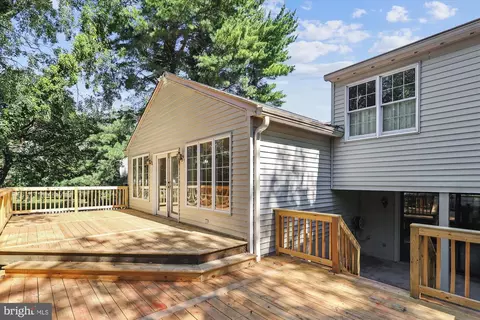 1124 Old Stone Ln, Arnold, MD 21012 photo 14