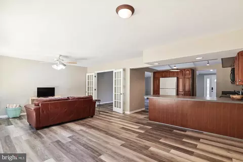 1124 Old Stone Ln, Arnold, MD 21012 photo 12