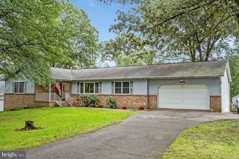 7909 Poplar Grove Rd, Severn, MD 21144